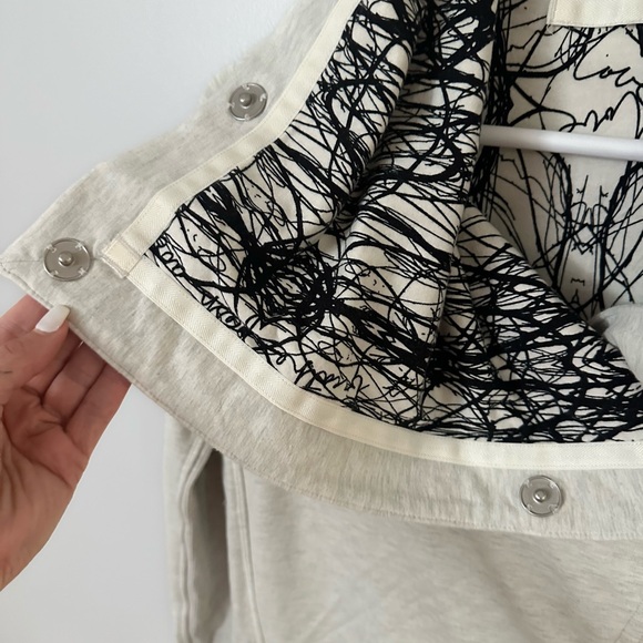 Lululemon Wrap Jacket/Sweater Size 4 - Picture 7 of 9